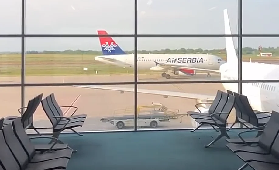 Још једном црногорском новинару забрањен улазак у Србију!