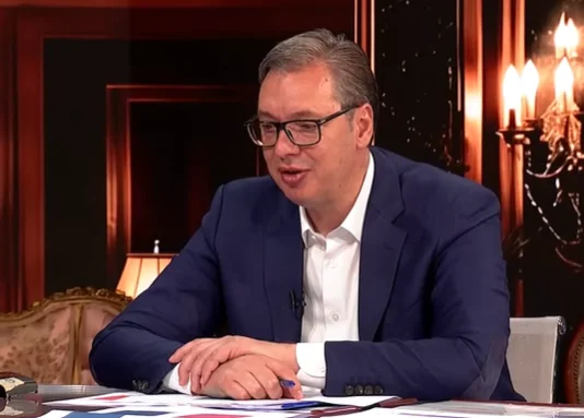 "Vučić više od godinu dana ne sme da raspiše izbore, jer čak ni uz krađu i potencijalne spavače nema većinu"