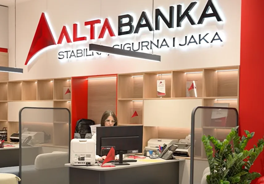 Alta banka: Ekspoziture ne rade, obustavljene aktivnosti u vezi sa karticama i prometom
