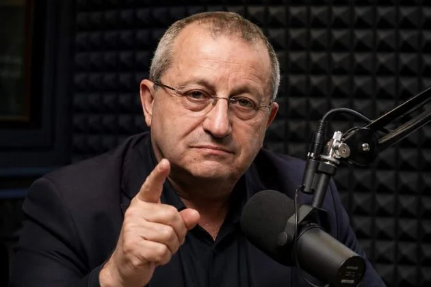 ШОК – Кедми упозорио Москву да понавља старе грешке: Ако вам грабуље нису избиле све зубе, наставите