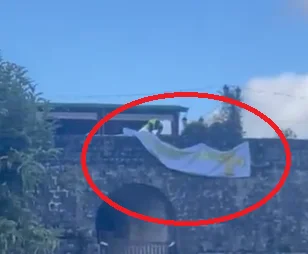PERSONA NON GRATA: Uvredljivi transparenti za Vučića po Crnoj Gori (VIDEO/FOTO)