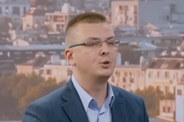 Локални одбори Новог лица Србије колективно напустили странку, подржавају Студентску листу