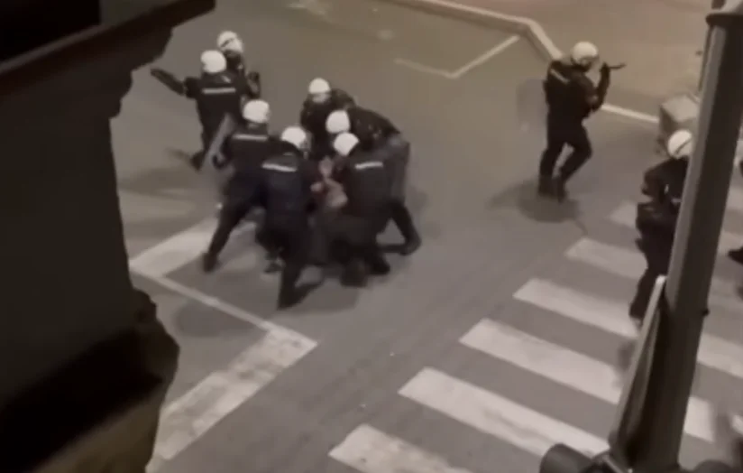 Ко је бивши полицајац који је држао транспарент "Србија побеђује" у Ваљеву: Пуцао у партнерку, па га избацили из службе