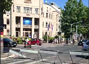 „Како да стигнем до онколошке?“ Једно питање усред саобраћајног колапса у Београду све је рекло
