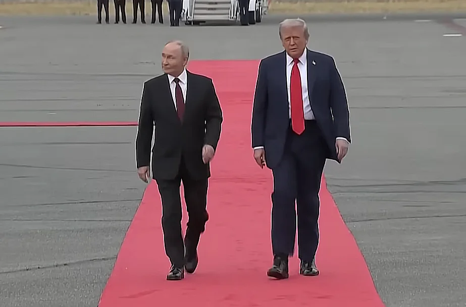 Велики преокрет: САД први пут помогле Русији, Трамп повукао потез који је Зеленски најмање очекивао