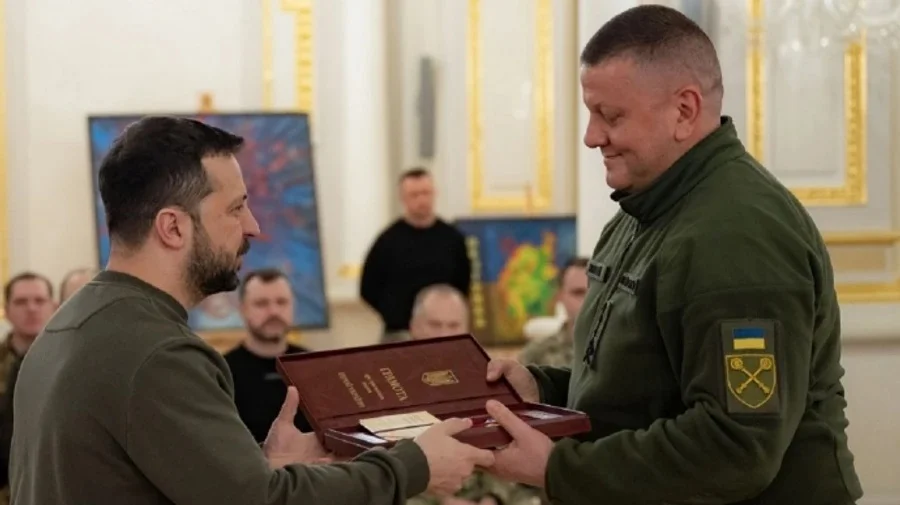 Зеленски добио одговор који није желео да чује: Генерал Залужни повукао потез