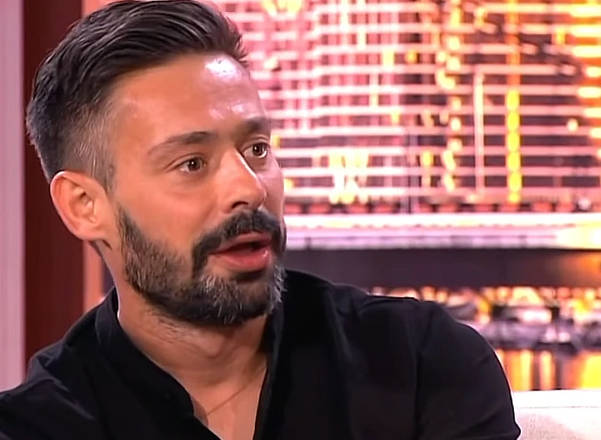 „ПОЛИЦИЈА МИ ЈЕ РЕКЛА ШТА СМЕМ А ШТА НЕ СМЕМ ДА ПЕВАМ!“ Милан Васић о наступу на Косову: Видео сам и снајперисте…