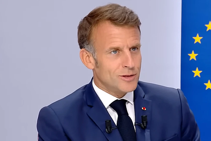 Макрон опет "пали ватру" у вези Украјине