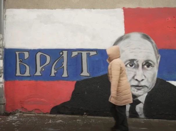 Руси у Србији: "Тихи живот" или морални избор?